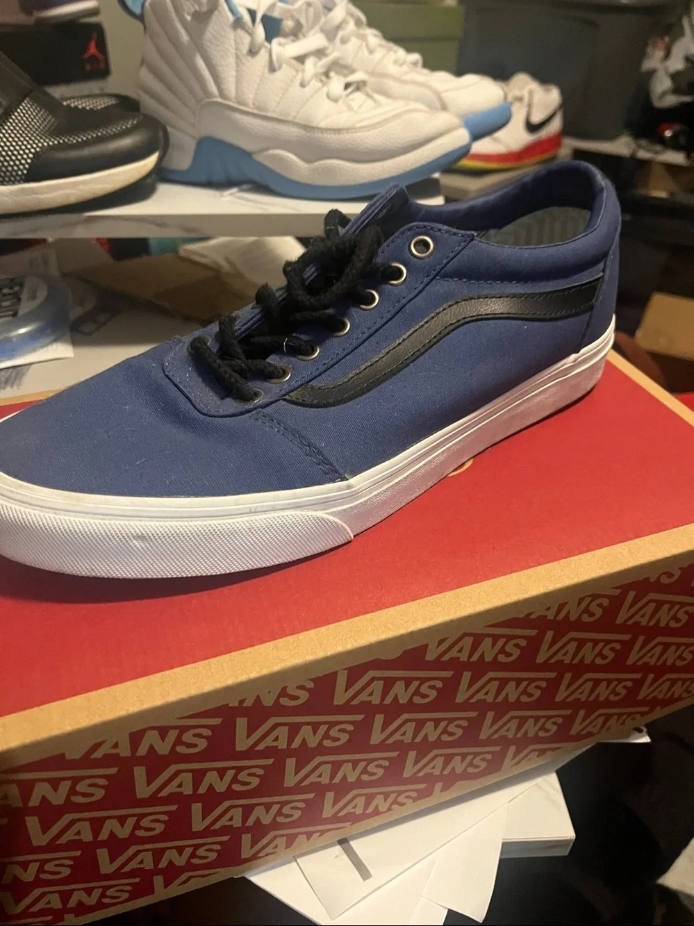 Vans low top
